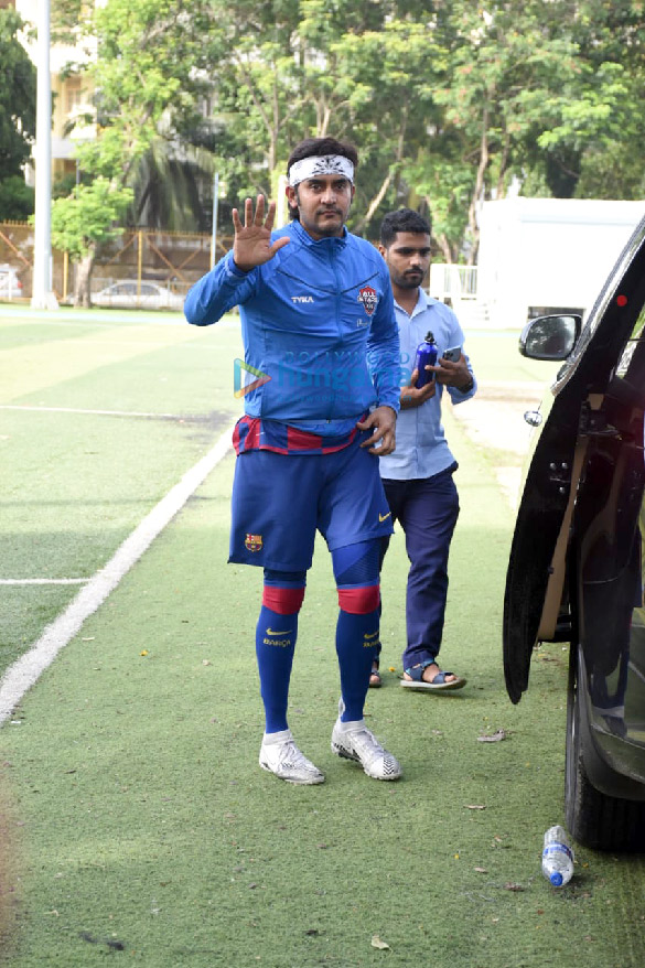 Photos: Tiger Shroff, Zaid Darbar and others snapped at an All-Star football match