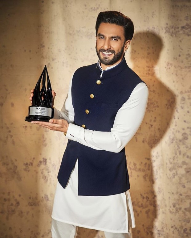 Ranveer Singh dresses up in a kurta and Nehru jacket amidst