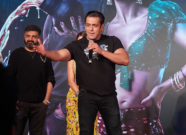 Woah! Salman Khan announces No Entry sequel post Bhaijaan at Vikrant Rona event