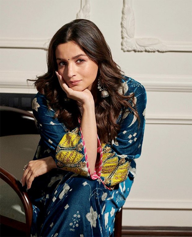 Buy Alia Bhatt Royal Blue Velvet Ceremony Salwar Suit Online in India - Etsy