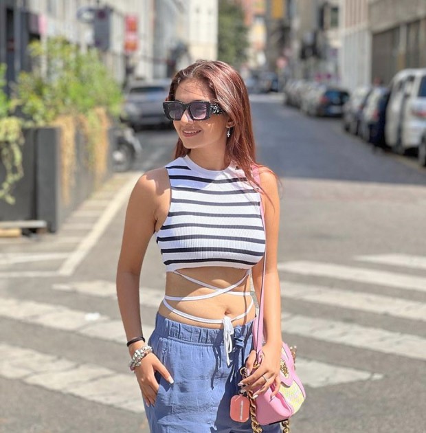 Here's proof that Anushka Sen loves sporting crop tops