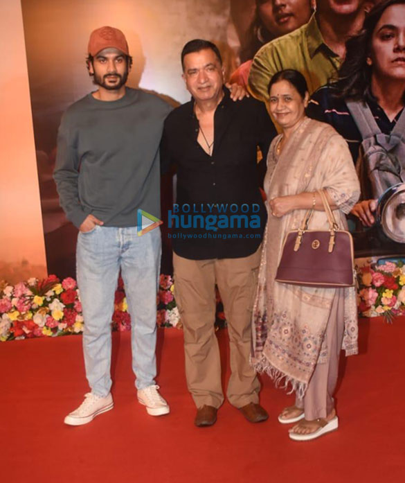 Photos: Celebs grace the premiere of Raksha Bandhan