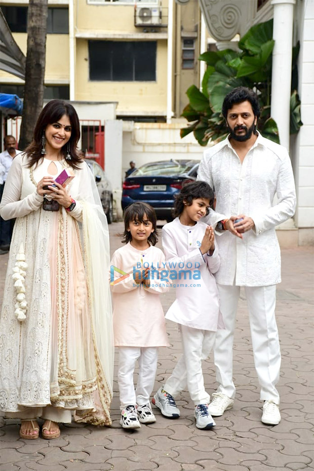 Riteish Deshmukh, Genelia D’Souza buy BMW electric car worth whopping Rs. 1.4 crore on Ganesh Chaturthi, see photos  