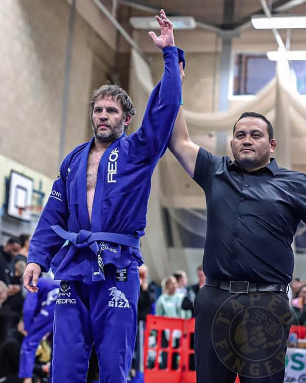 Tom Hardy wins first prize in 2022 Brazilian Jiu-Jitsu Open Championship in  UK