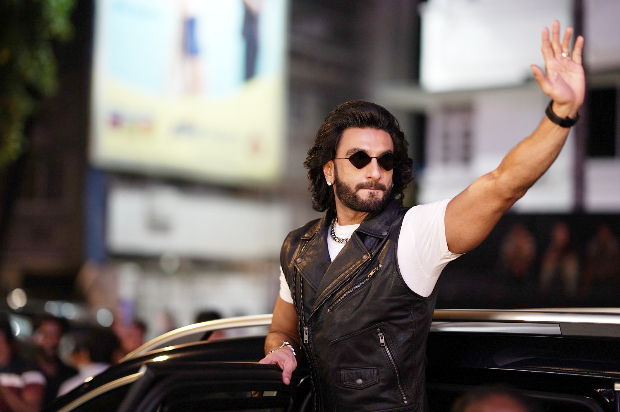 Watch: Ranveer Singh Asked Who Are You? His Charming Response Is Viral