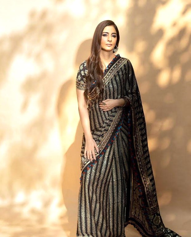 Tabu's black and golden saree by Abu Jani-Sandeep Khosla for Drishyam 2  promotions can work everywhere from sangeet celebrations to cocktail  parties 2 : Bollywood News - Bollywood Hungama
