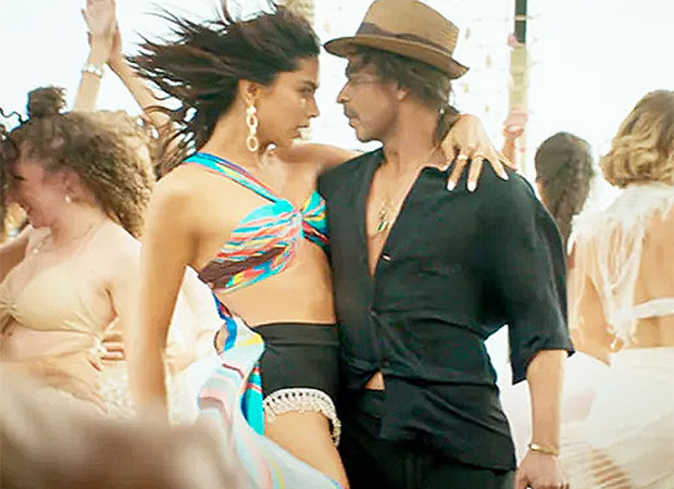 BREAKING-Pathaans-first-song-Besharam-Rang-featuring-Shah-Rukh-Khan-and-Deepika-Padukone-to-be-out-on-December-12.jpg