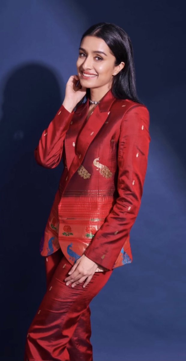 Shraddha Kapoor exudes elegance and glamour in red paithani pantsuit 