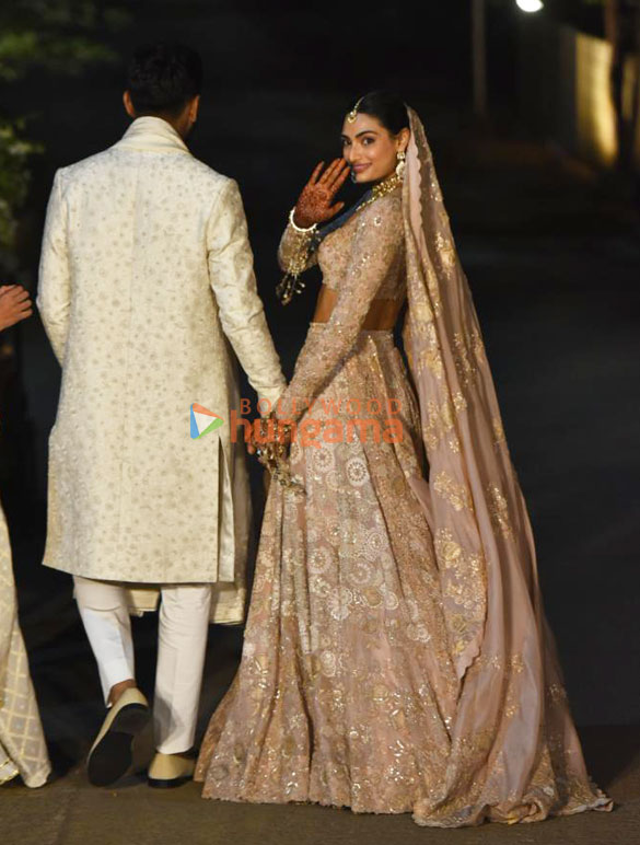 Photos: Newlywed KL Rahul and Athiya Shetty pose for paps