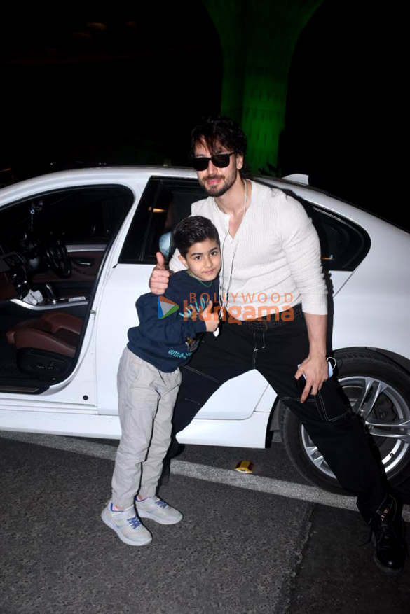 Photos: Ranbir Kapoor, Tiger Shroff and Boney Kapoor snapped at the airport