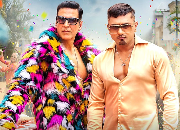 Akshay Kumar and Honey Singh creates a fun video on Selfiee song Kudi  Chamkeeli; watch video : Bollywood News - Bollywood Hungama