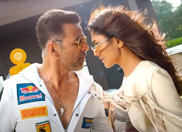 620px x 450px - Selfiee: Mrunal Thakur makes cameo in first teaser of Akshay Kumar's song  'Kudiyee Ni Teri'; song is recreation of The PropheC's 'Vibe' : Bollywood  News - Bollywood Hungama