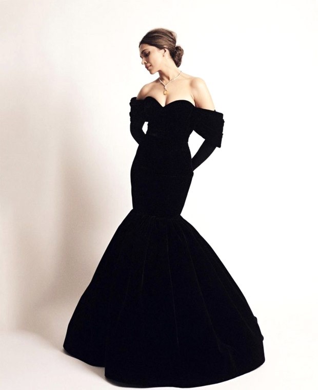 Deepika Padukone exudes classic Hollywood glamour in a black Louis Vuitton gown and Cartier jewellery at the 2023 Oscars 2023 : Bollywood News - Bollywood Hungama Deepika Padukone exudes classic Hollywood glamour in a black Louis Vuitton gown and Cartier jewellery at the 2023 Oscars 2023 : Bollywood News - Bollywood Hungama
