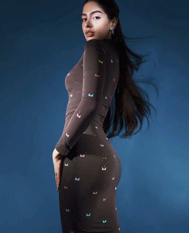 Khushi Kapoor’s brown bodycon dress by Manish Malhotra lends a stylish touch to date night outfit 