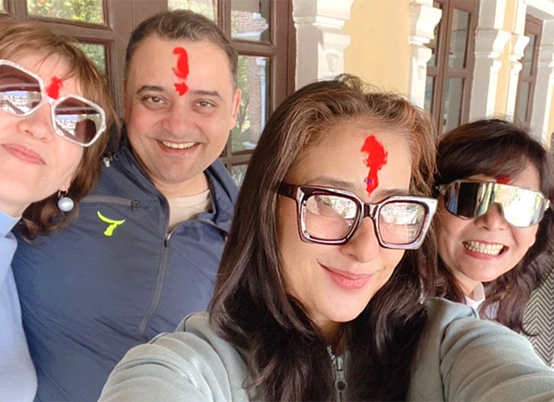Manisha Koirala celebrates Holi with family and close friends in her  hometown Nepal : Bollywood News - Bollywood Hungama