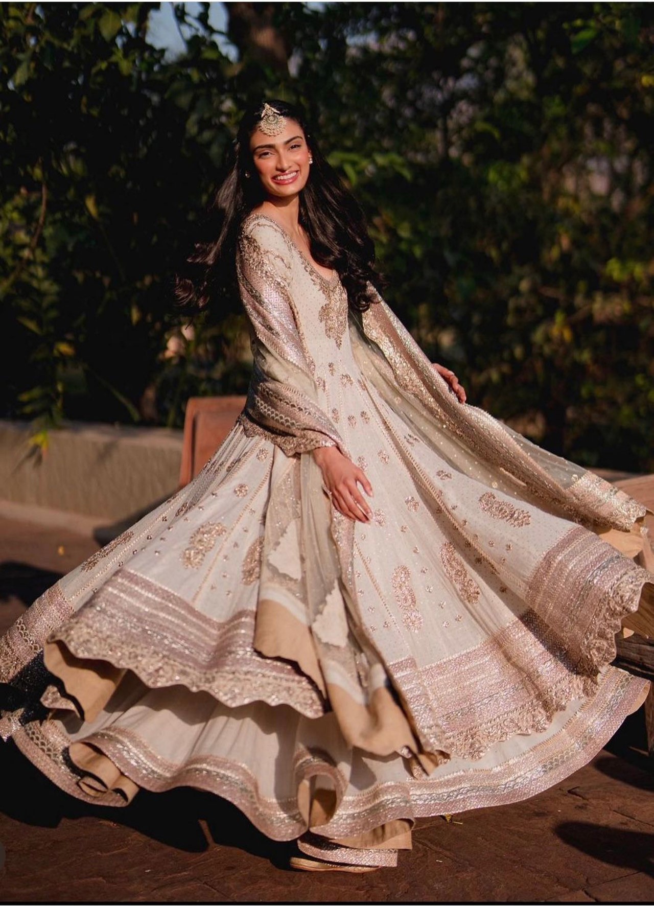 Head-Turning Bridal Lehenga Designs for Your Mehndi and Sangeet from SVA by  Sonam and Paras Modi | Bridal Wear | Wedding Blog