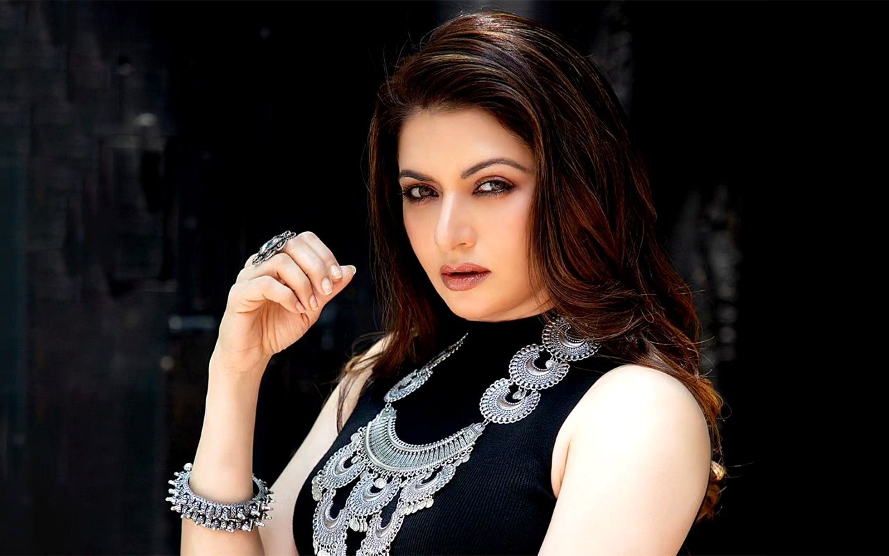 Bhagyashree shares how false accusations of affair with Salman Khan made her leave the film industry; says, “I decided to distance myself from the world of films”