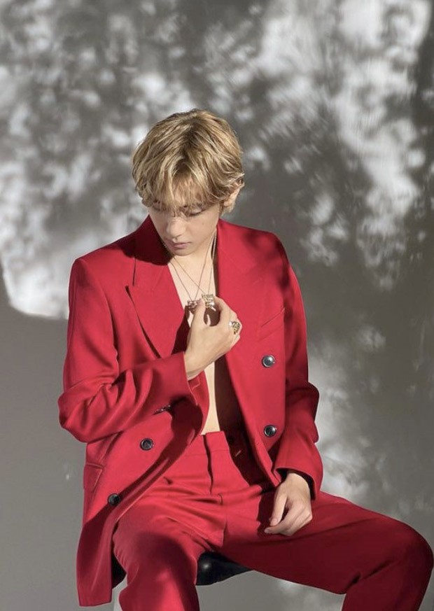 BTS' V joins luxury jewellery house Cartier as their global