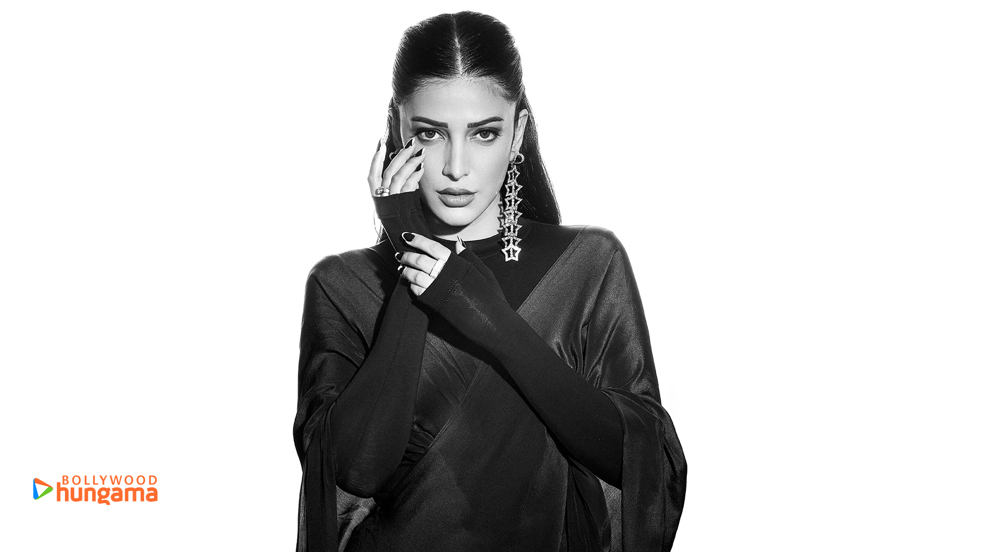 Shruti Haasan Wallpapers | shruti-haasan-9-9 - Bollywood Hungama