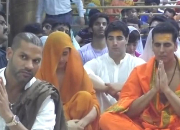 Akshay Kumar marks 56th birthday with visit to Mahakaleshwar temple; Shikhar Dhawan spotted too