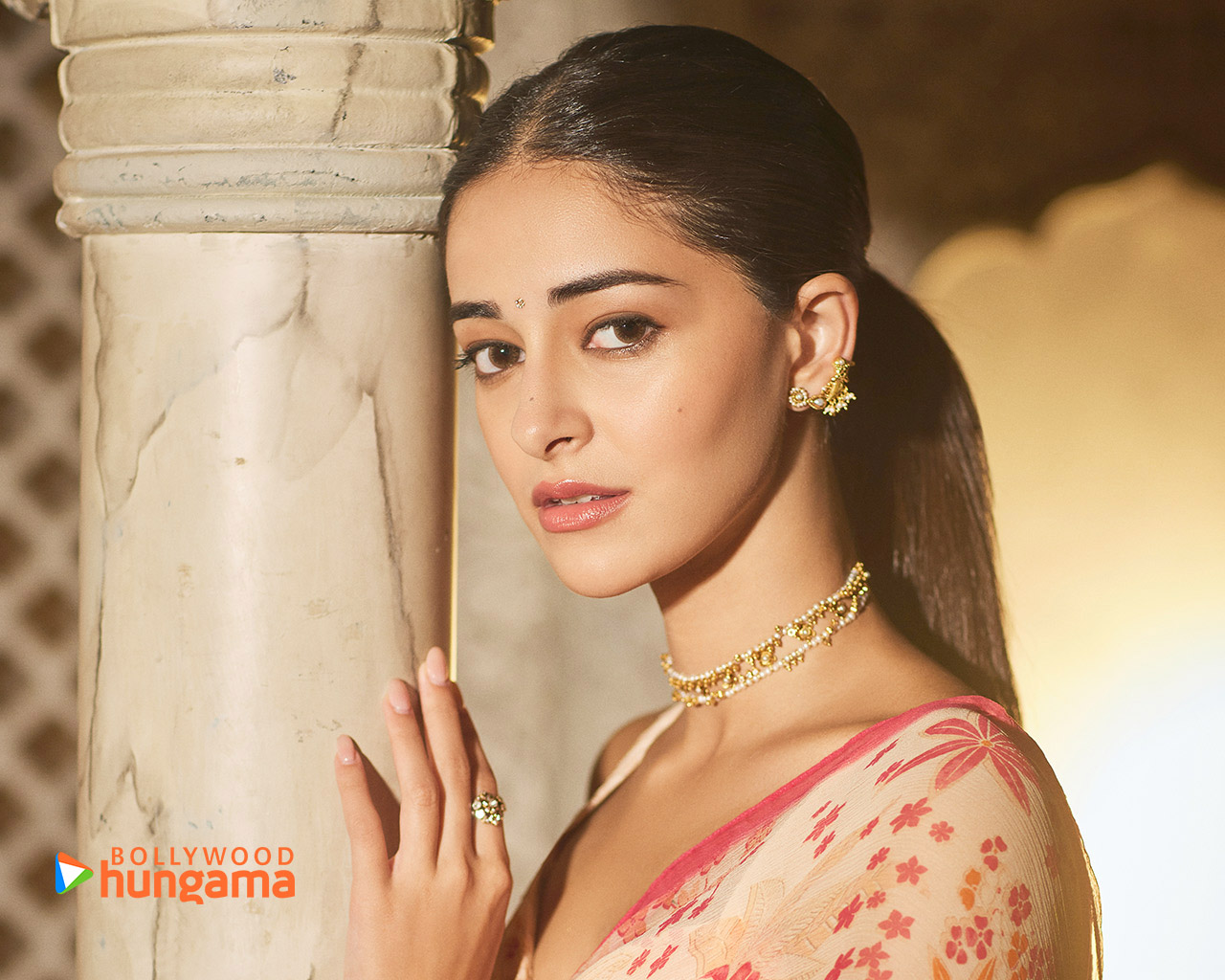 Ananya Panday Wallpapers ananyapanday1244 Bollywood Hungama