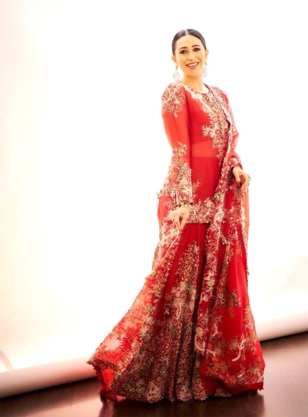 Karisma Kapoor's floral lehenga exudes not only high style but also a  resplendent festive vibe : Bollywood News - Bollywood Hungama