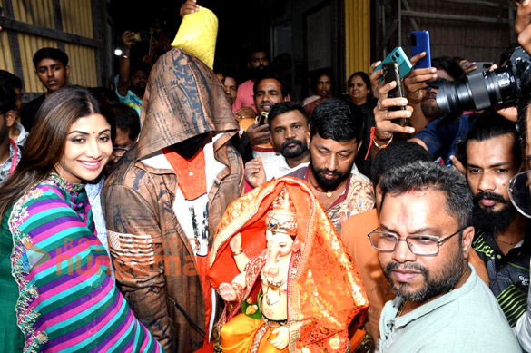 Photos: Shilpa Shetty and Raj Kundra's Ganpati Ji aagman at Ganesh Galli Ganpati Karkhana