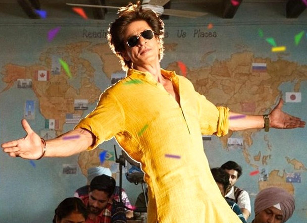 SRK's signature pose