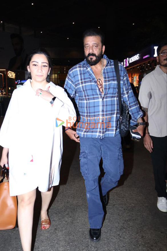Photos: Rani Mukerji, Sidharth Malhotra and others snapped at the airport