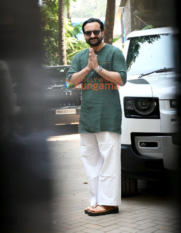 Photos: Saif Ali Khan and Kareena Kapoor Khan snapped in Bandra