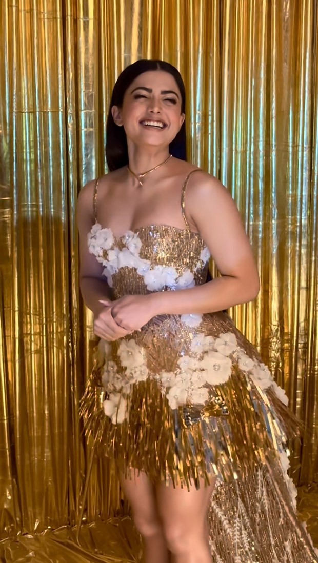 Rashmika Mandanna looks like a real-life barbie doll in sparkling golden  dress : Bollywood News - Bollywood Hungama