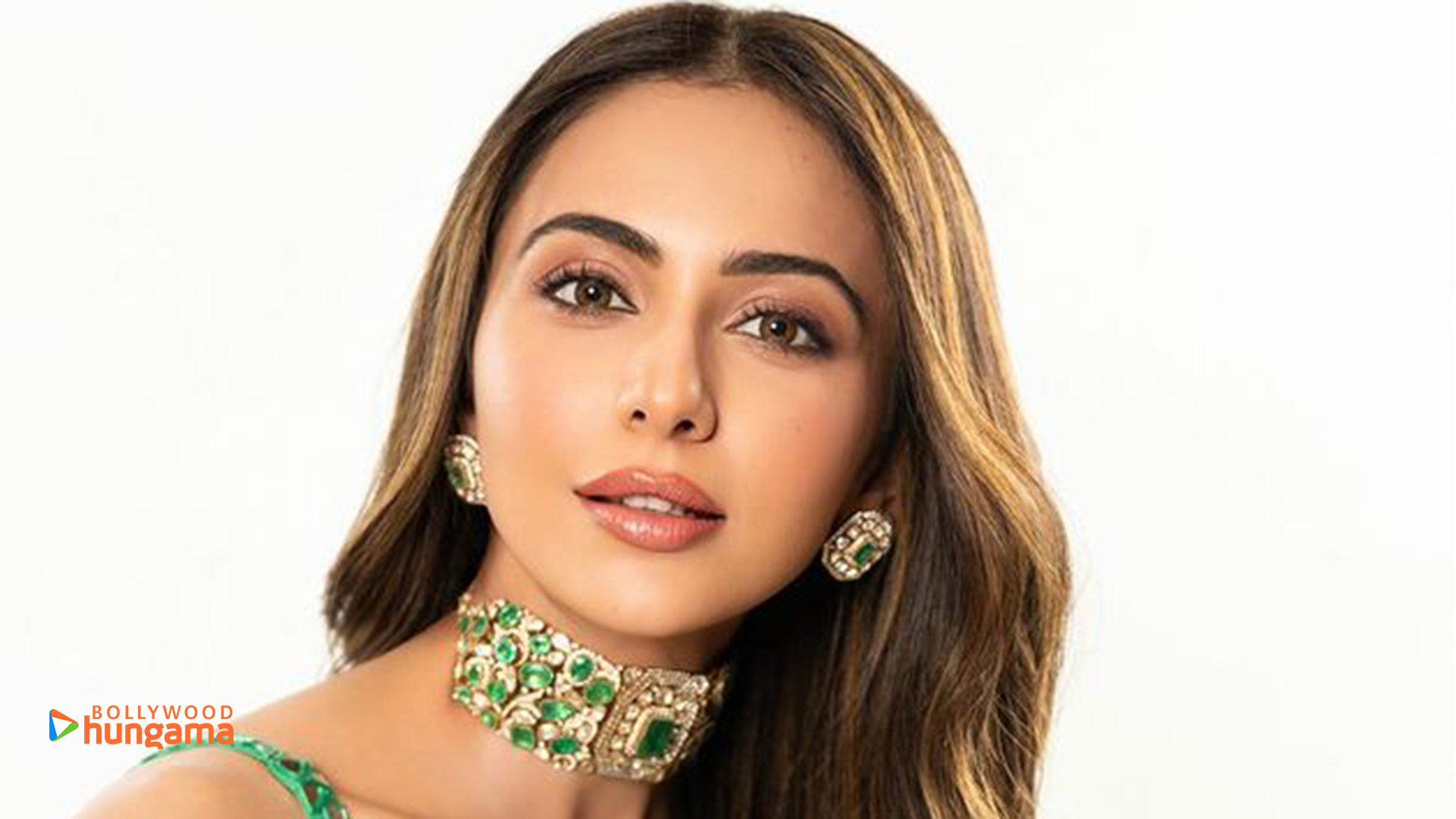 Rakul Preet Singh Wallpapers | rakul-preet-singh-4-210 - Bollywood Hungama