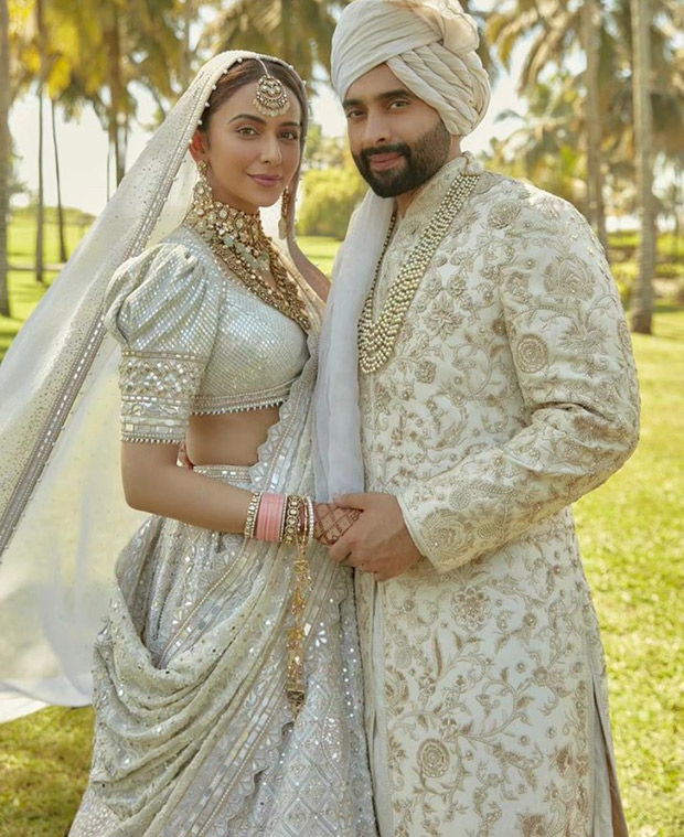 Tarun Tahiliani shares behind the scenes of creating Rakul Preet Singh s chikankari lehenga with celestial mirror work for Anand Karaj ceremony with Jackky Bhagnani watch Bollywood News Bollywood Hung...