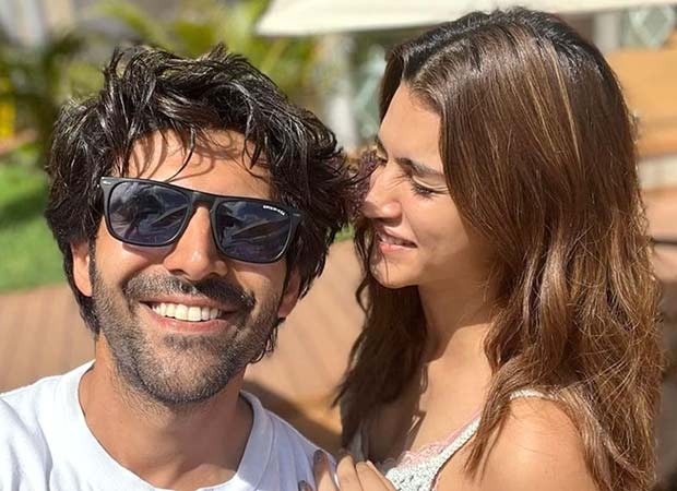 Kartik Aaryan and Kriti Sanon become brand ambassador of FUJIFILM India