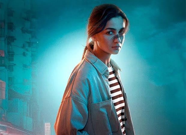 Yosh porno gosht Porno ayol erkakni kamsitadi va uni sikadi