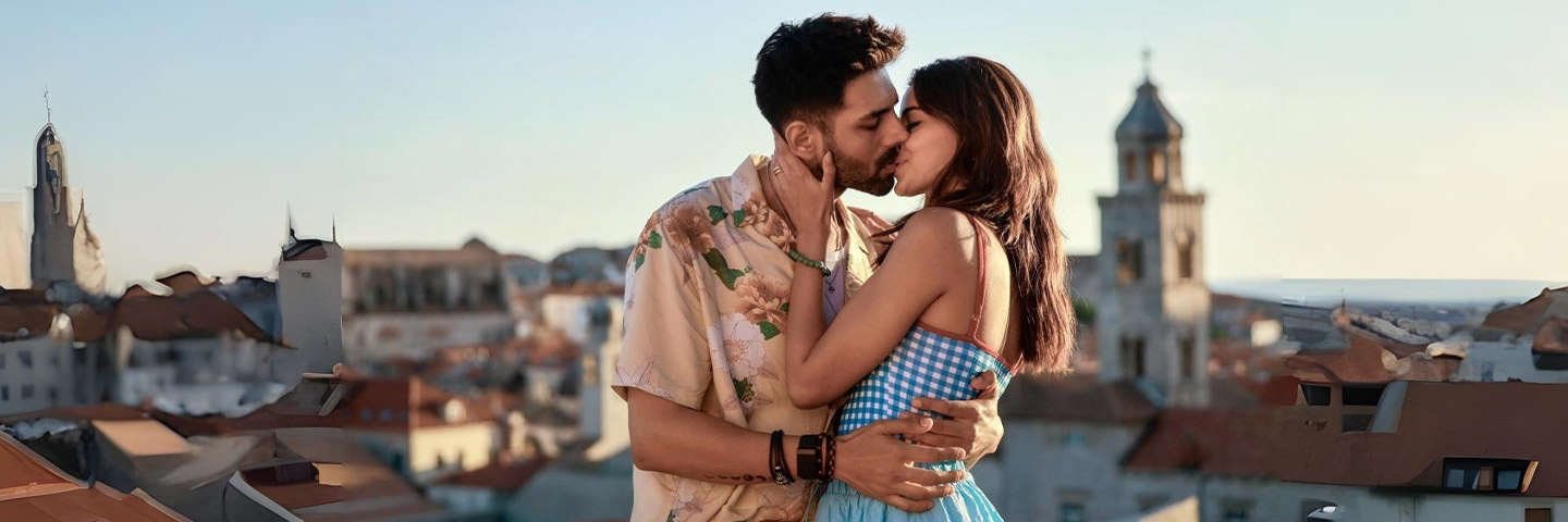 Tu Meri Main Tera Main Tera Tu Meri