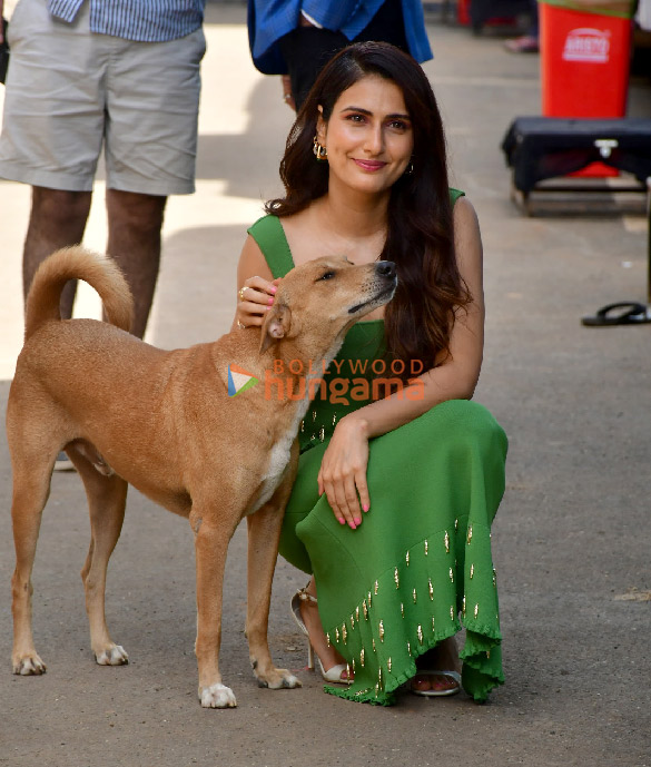 Photos: Aditya Roy Kapur, Sara Ali Khan, Ali Fazal, Fatima Sana Shaikh and others snapped promoting Metro... In Dino on the sets of The Kapil Sharma Show