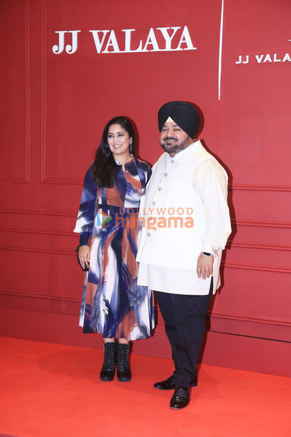 Photos: Mahima Choudhary, Raveena Tandon, Jaaved Jaaferi and others snapped at JJ Valaya store launch