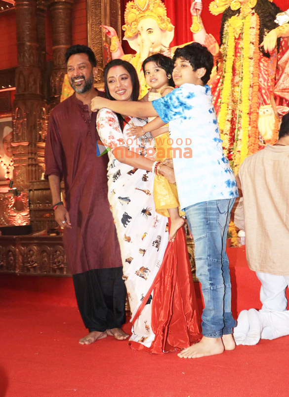 Photos: Priyanka Chopra Jonas, Ranbir Kapoor, Rani Mukerji, Kajol and others snapped during Durga Puja at North Bombay Sarbojanin