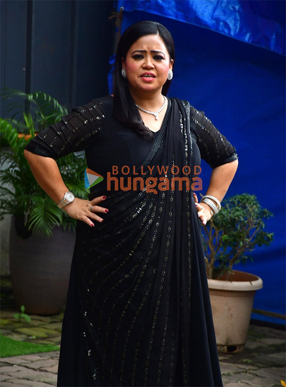 Photos: Shilpa Shetty, Govinda and Bharti Singh snapped on set for Super Dancer’s grand finale shoot