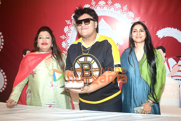 Photos: Tanishaa Mukerji, Ayan Mukerji and others snapped at North Bombay Sarbojanin Durga Puja 2025 press meet