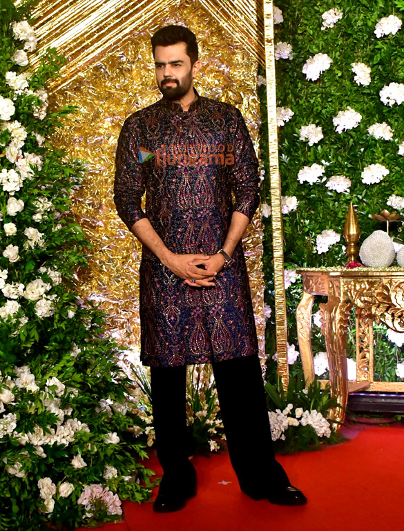Photos: Hrithik Roshan, Saba Azad, Mrunal Thakur, Pooja Hegde, Mouni Roy, Nora Fatehi and others snapped attending Ramesh S Taurani’s Diwali bash