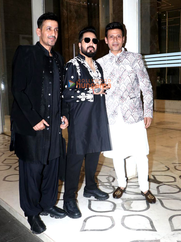 Photos: Isha Koppikar, Mannara, Nyra Banerjee snapped attending Mika Singh's Diwali party