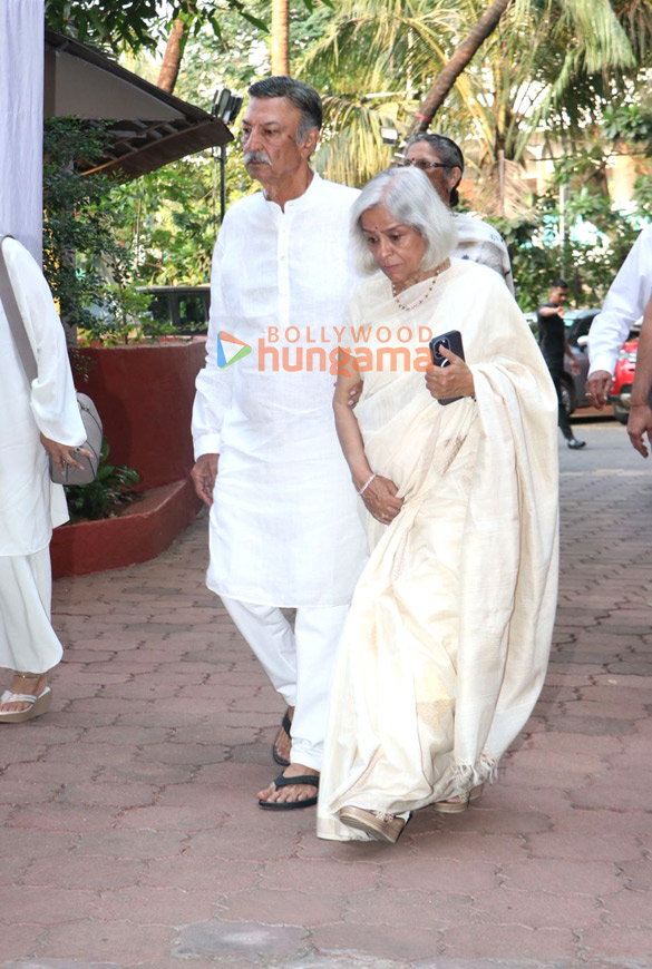 Photos: Jackie Shroff, Rohit Shetty, Sonu Sood, Aditya Pancholi and others attend Pankaj Dheer's prayer meet