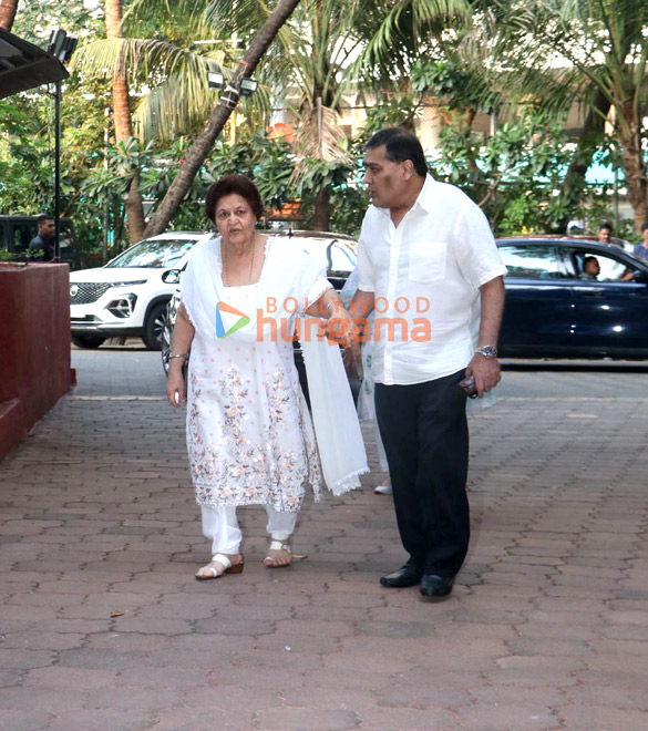Photos: Jackie Shroff, Rohit Shetty, Sonu Sood, Aditya Pancholi and others attend Pankaj Dheer's prayer meet