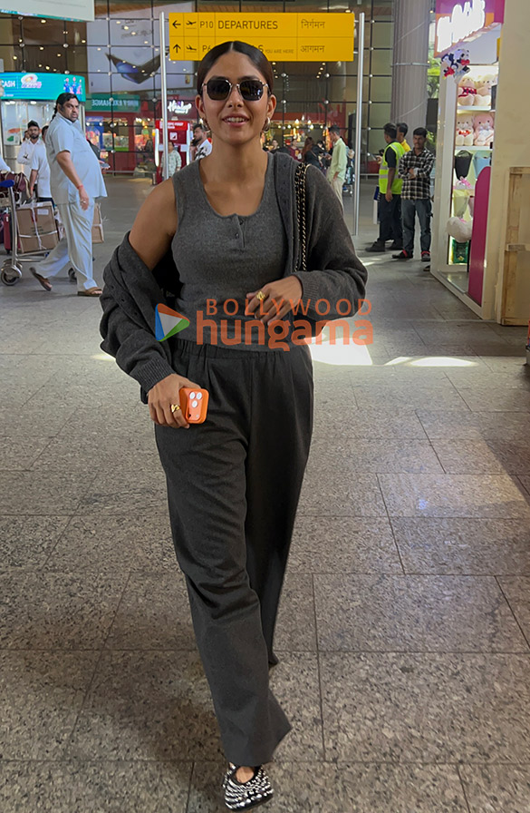 Photos: Kartik Aaryan, Kabir Khan, Mrunal Thakur and Twinkle Khanna snapped at the airport