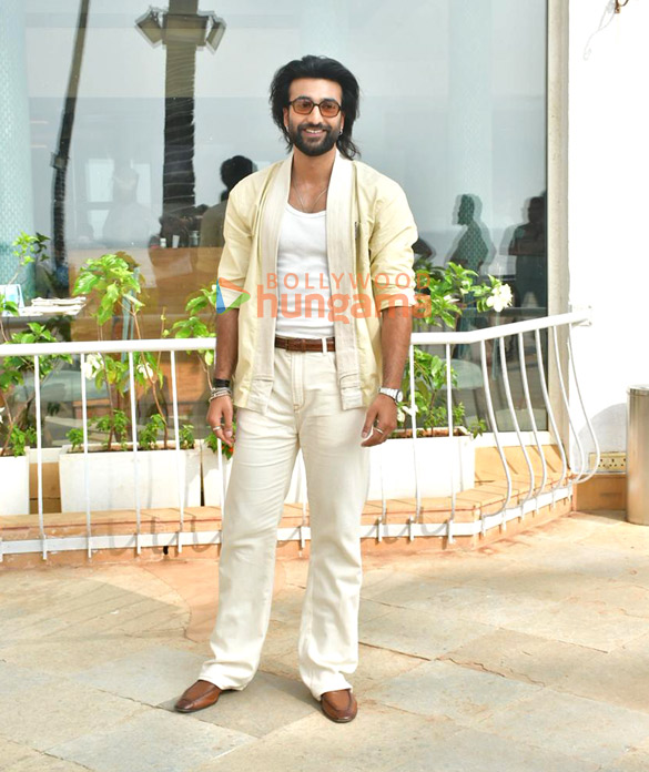 Photos Ajay Devgn, Rakul Preet Singh, R Madhavan and Meezaan Jafri snapped promoting their film De De Pyaar De 2