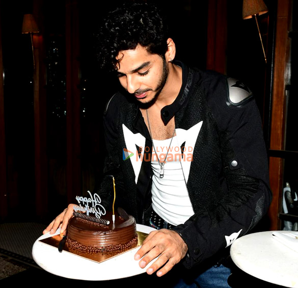Photos: Ishaan Khatter snapped celebrating his birthday