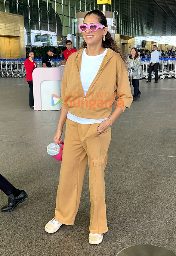 Photos: Pragya Jaiswal, Kubbra Sait, Nysa Devgan and Sunita Ahuja snapped at the airport