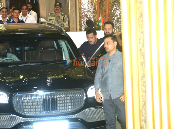 Photos: Salman Khan snapped at Kalina airport